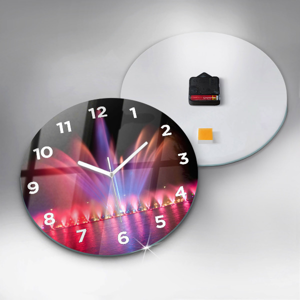 Kerek fali üvegóra Wroclaw-kút éjjel