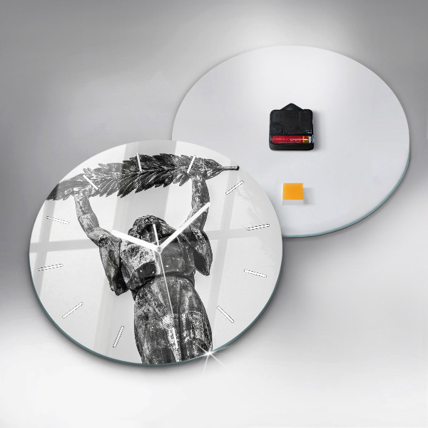 Kerek fali üvegóra Szabadság-szobor Budapesten