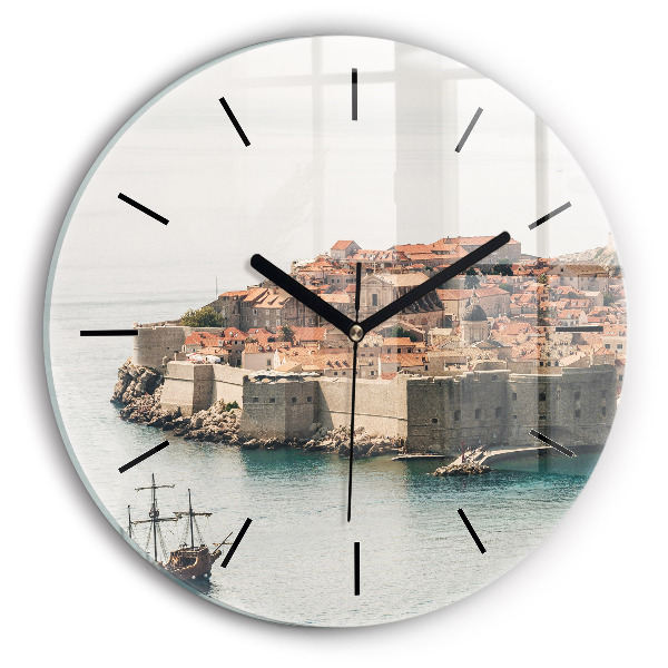 Kerek fali üvegóra Vitorlás Dubrovnikban