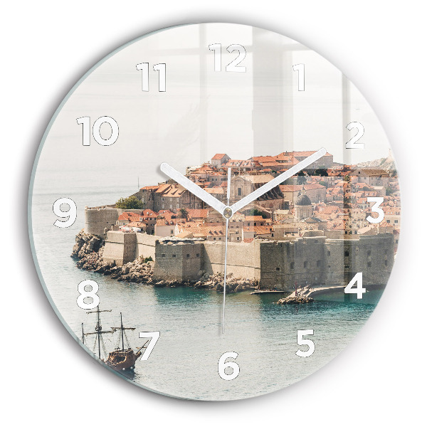 Kerek fali üvegóra Vitorlás Dubrovnikban