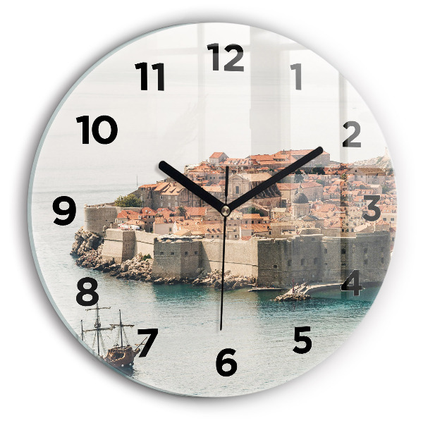 Kerek fali üvegóra Vitorlás Dubrovnikban