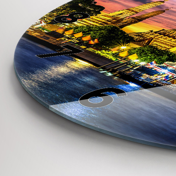 Kerek fali üvegóra Templom Bangkokban